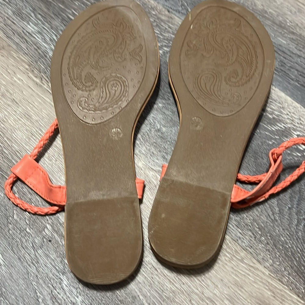 Styluxe Sandals - Picture 2 of 4